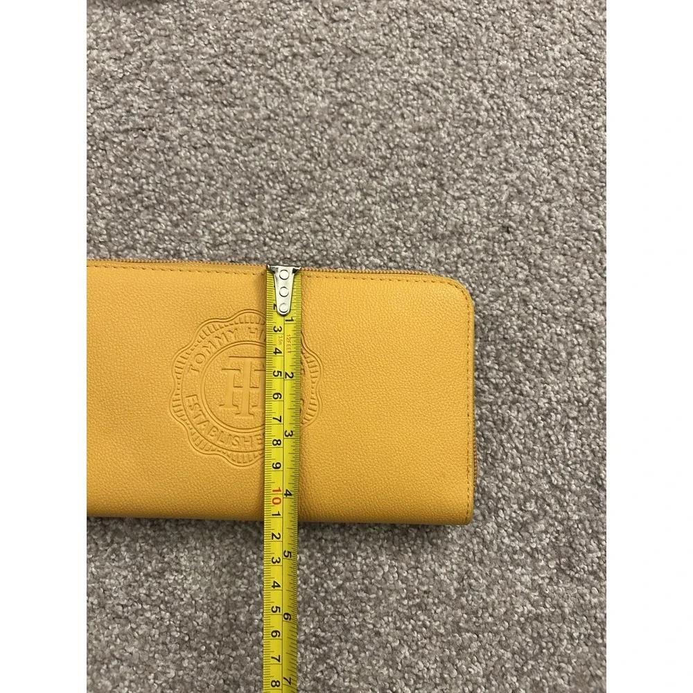 Tommy Hilfiger tommy hilfiger